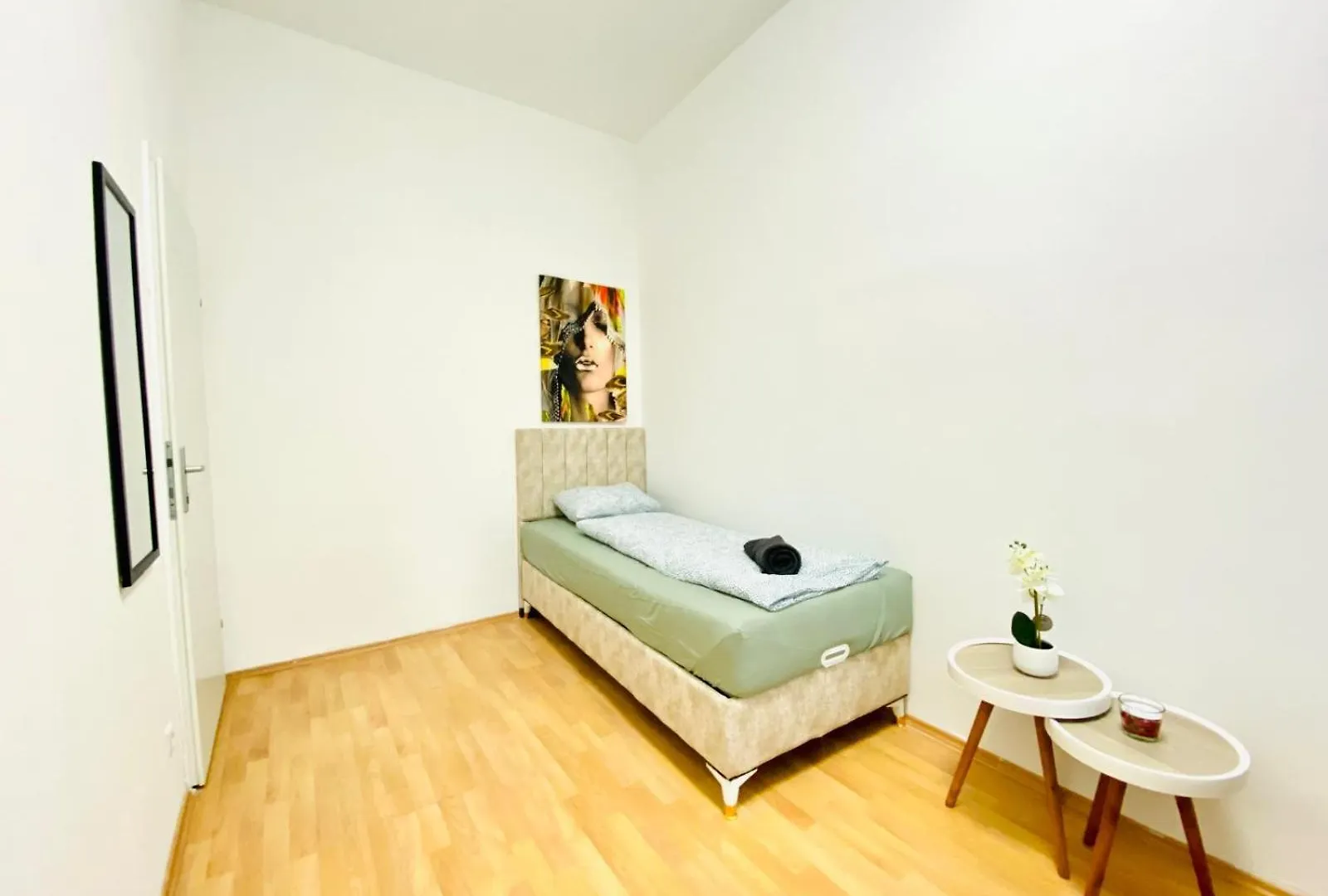 Bright 5Br Shared Apartment W Great Transport Link Wien
