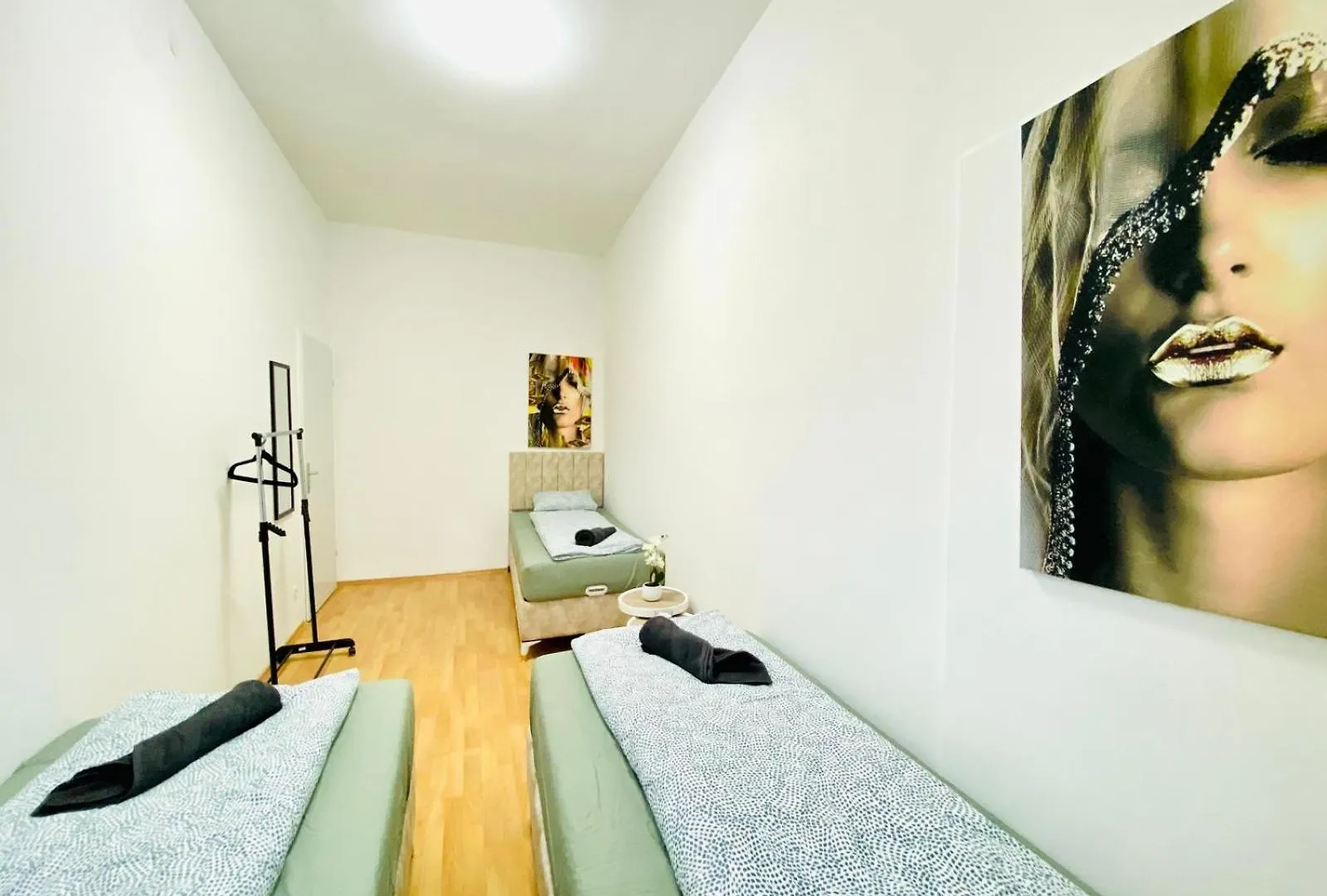 Bright 5Br Shared Apartment W Great Transport Link Wien
