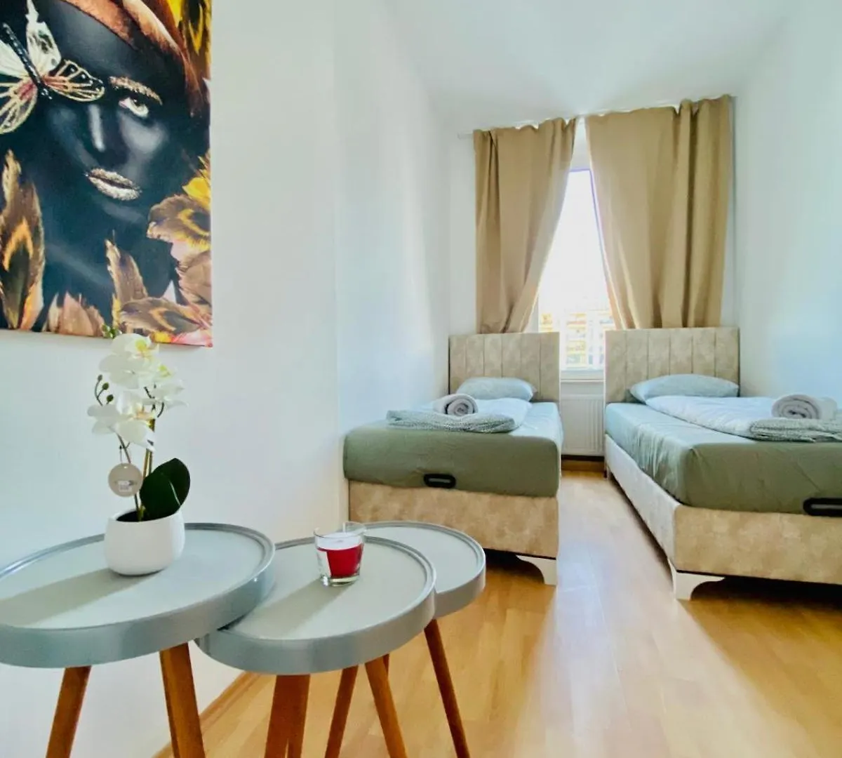 Bright 5Br Shared Apartment W Great Transport Link Wien