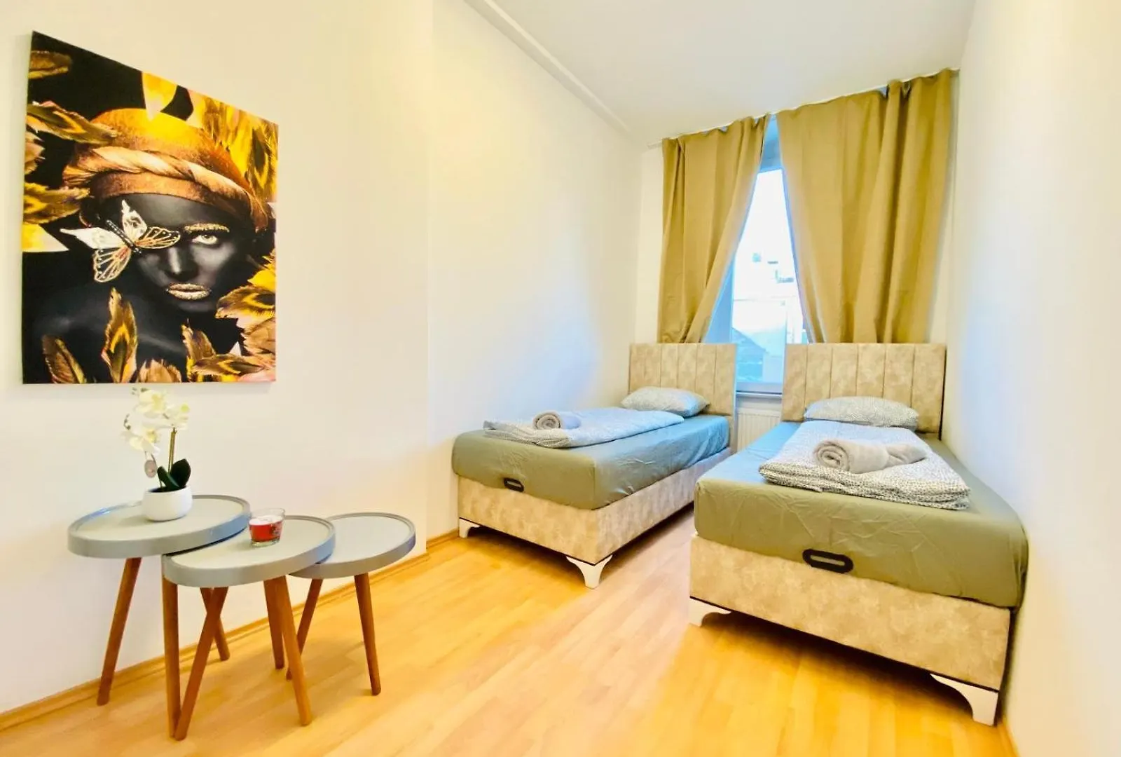 Bright 5Br Shared Apartment W Great Transport Link Wien
