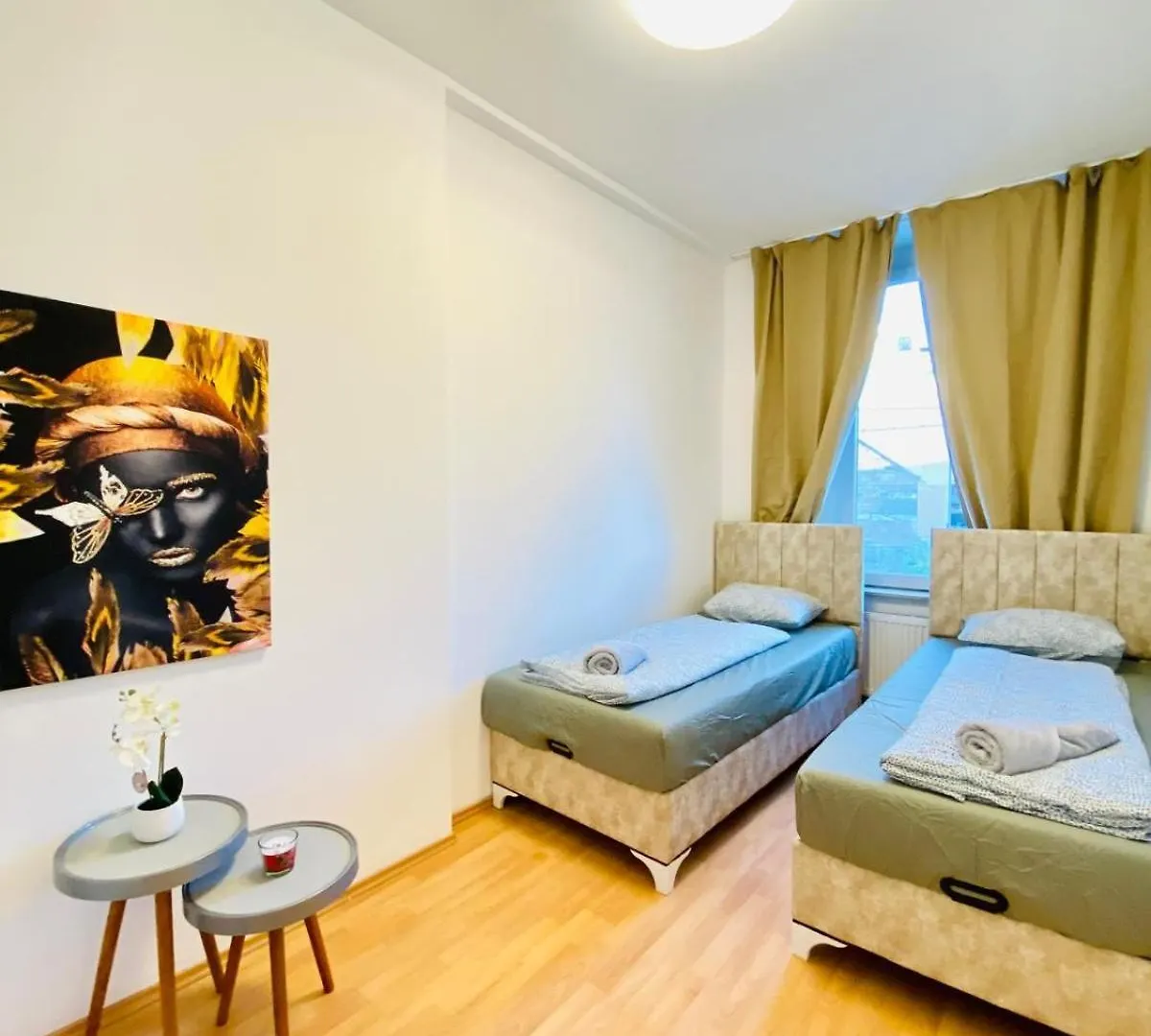 Bright 5Br Shared Apartment W Great Transport Link Wien
