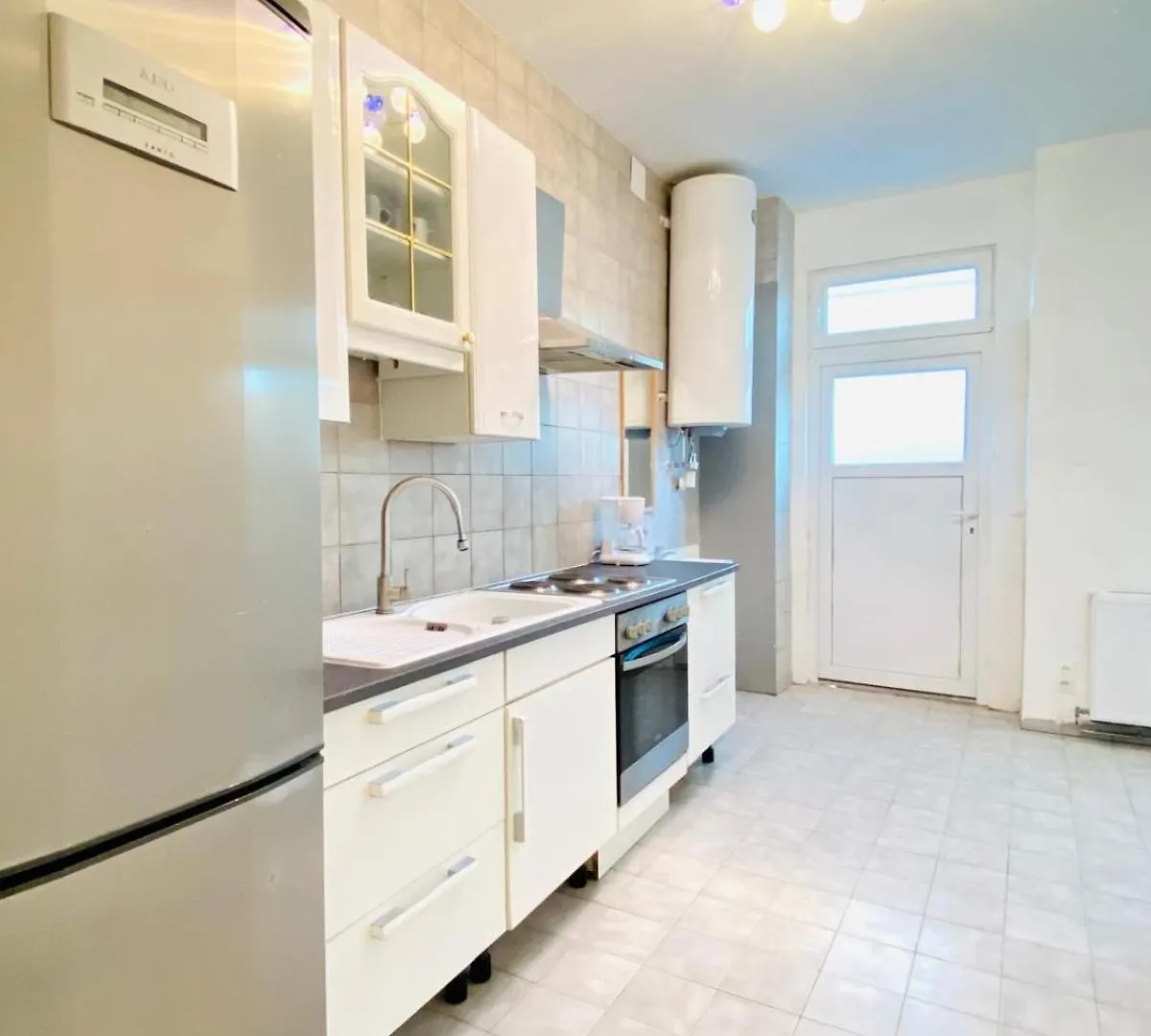 Bright 5Br Shared Apartment W Great Transport Link Wien