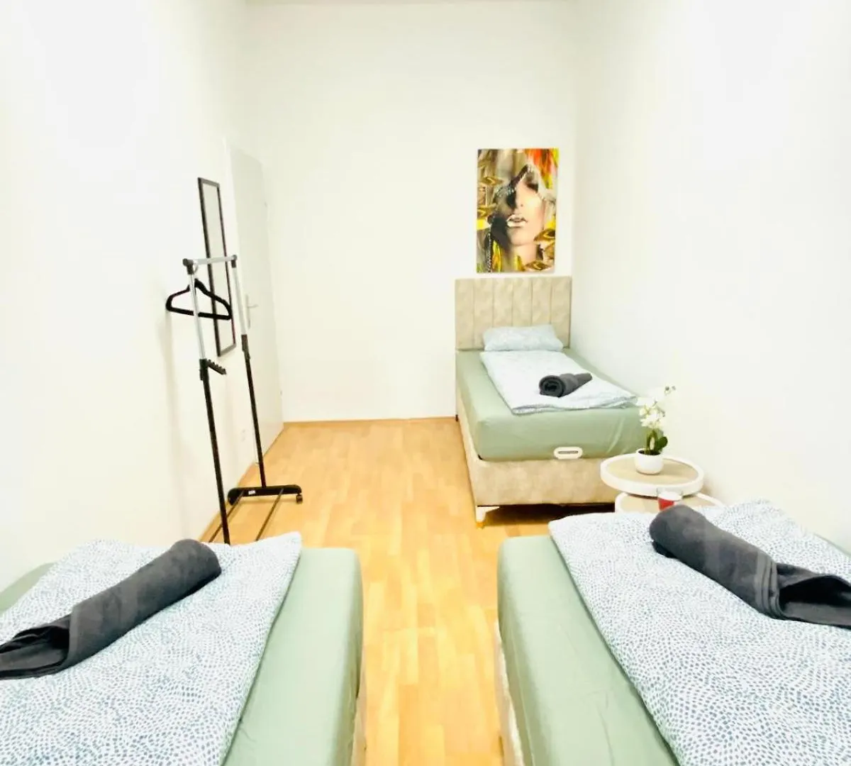 Bright 5Br Shared Apartment W Great Transport Link Wien