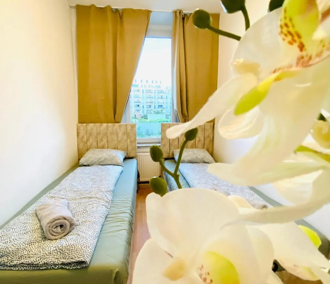 Bright 5Br Shared Apartment W Great Transport Link Wien Østrig
